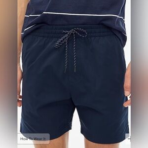 Jcrew 6” men’s dock swim shorts in navy. Size S